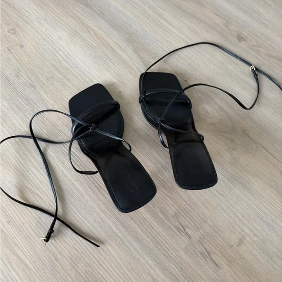 ZARA Lace up Heel Sandals - Picture 2 of 10
